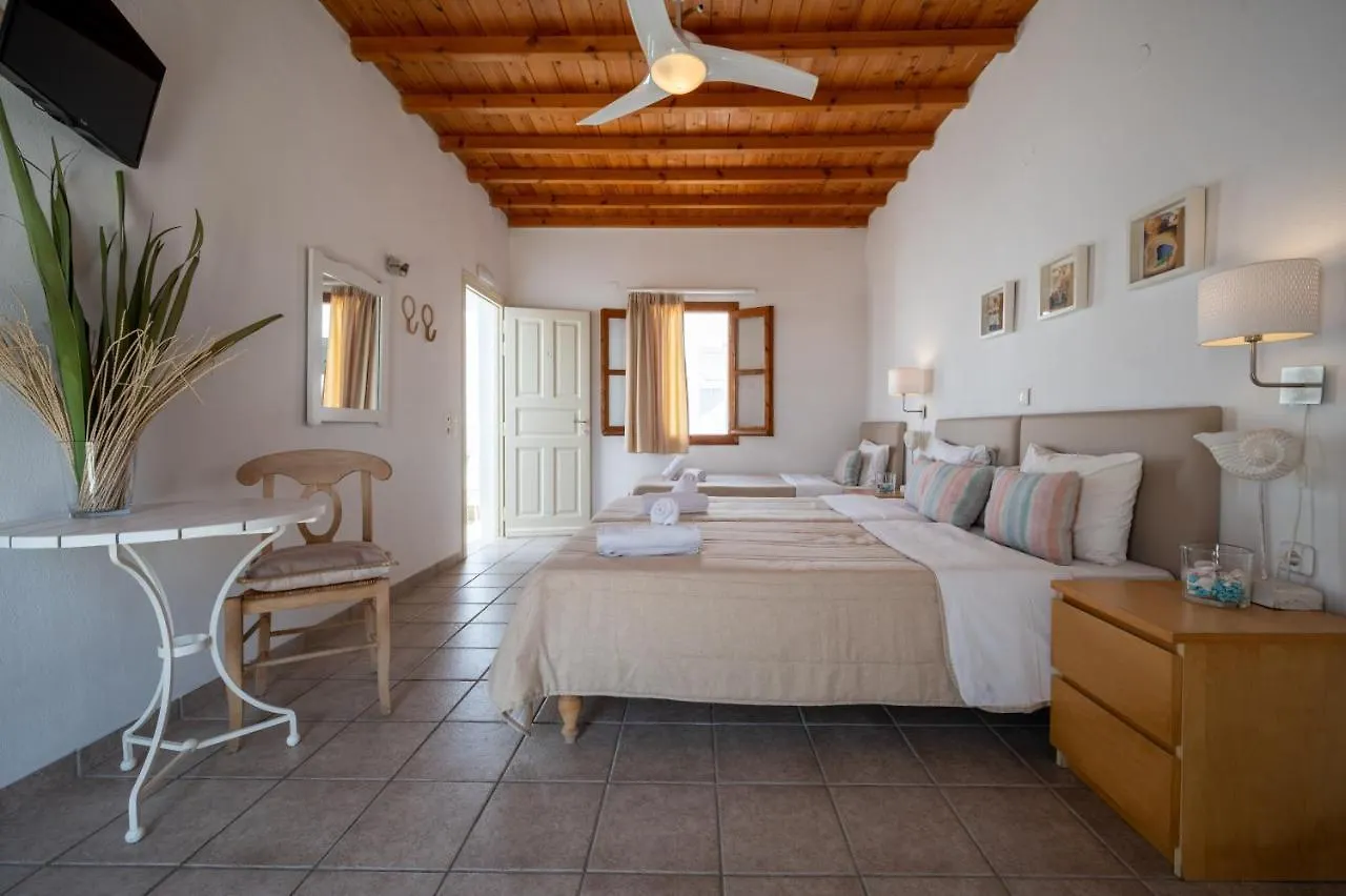 Twins Apartments By Mina Ornos  Ornos (Mykonos)